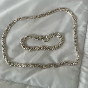 Elegant Silver Chain Necklace and Bracelet Set